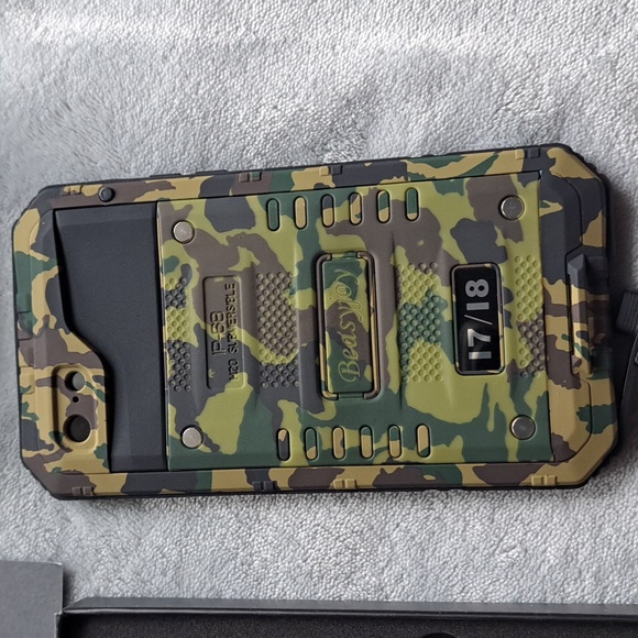 New in Box Beasyjoy Waterproof Case for Iphone 7/8 Camo - Picture 2 of 8